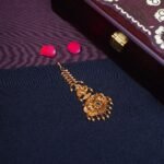 Nakshi 3D Peacock Bridal Tikka with Gold Balls