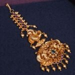 Nakshi 3D Peacock Bridal Tikka with Gold Balls - Image 2