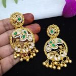 Fusion Earrings in Kundan - Image 2