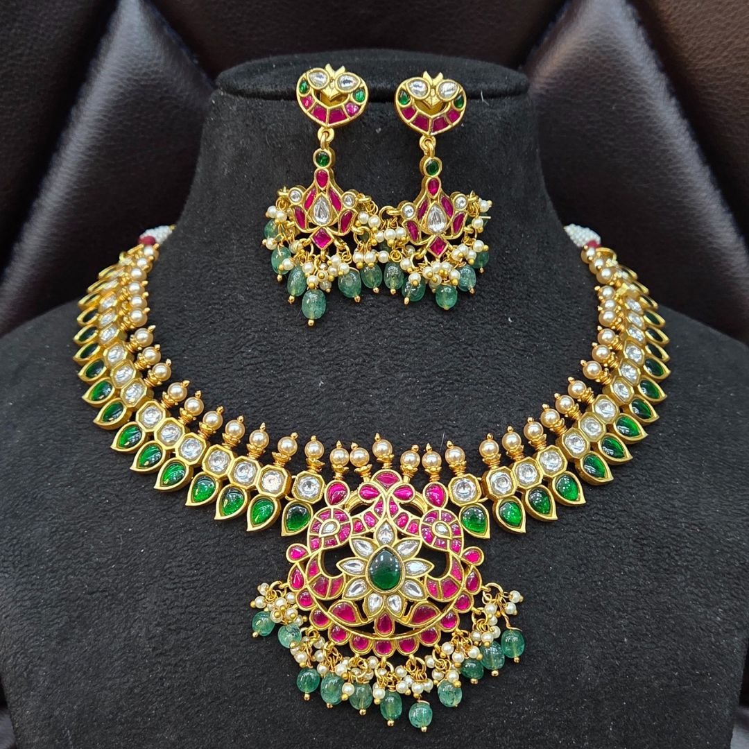 4375 Jadau Kundan Necklace - Image 1