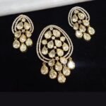 Mossainite pendant set