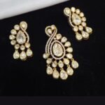 Mossainite pendant set