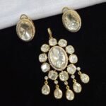 Mossainite pendant set