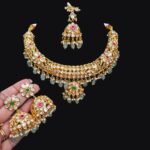 Jadau Kundan Hasli Choker Set