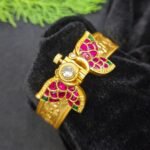 Antique Openable Screw Cuff Bracelet